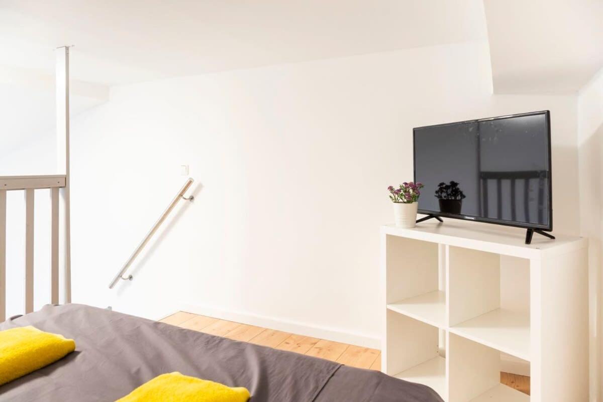 Spacious Loft Style Studio In Berlin Wilmersdorf Экстерьер фото