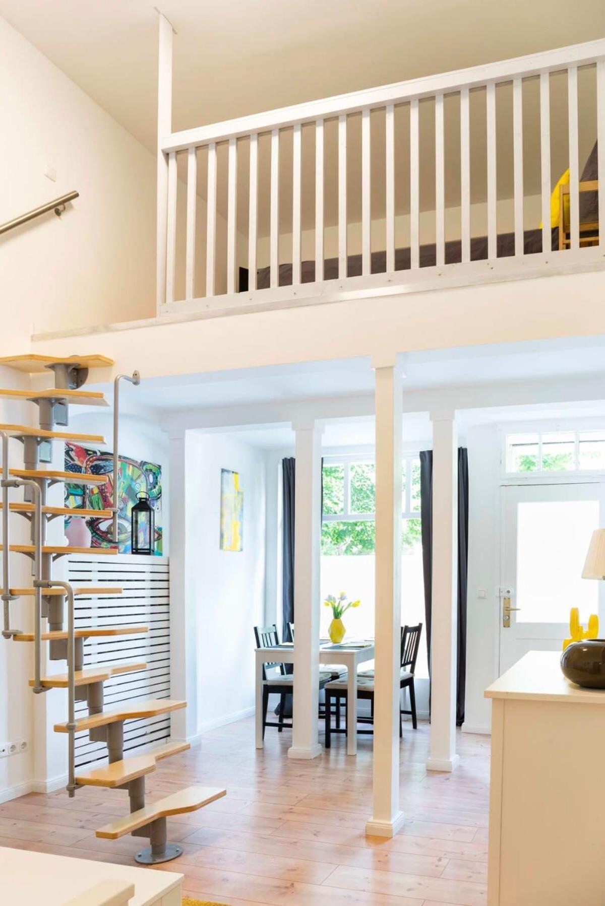 Spacious Loft Style Studio In Berlin Wilmersdorf Экстерьер фото